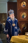 День празднования Грузинской иконы Божией матери - престольный праздник в храме преподобного Алексия, человека Божия, в Красном селе
