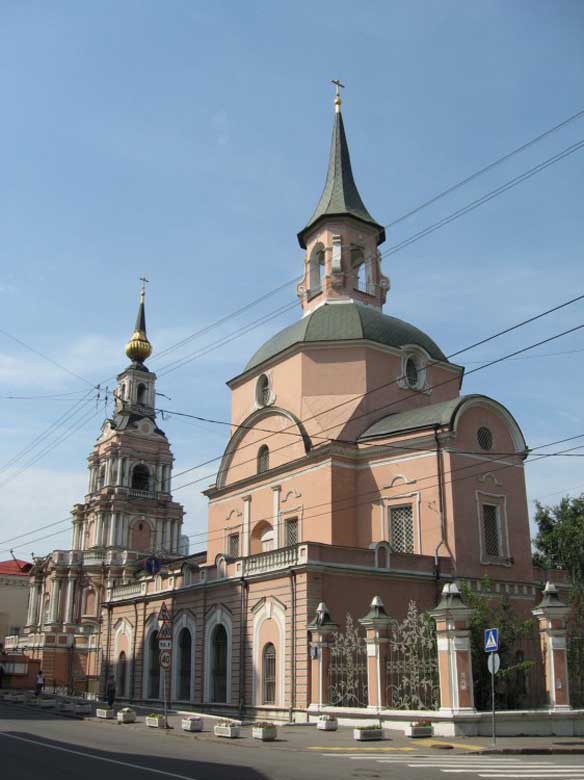 Фото храм на басманной петра и павла