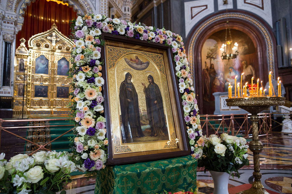 Фото мощей петра и февронии муромских Духовенство благочиния совершило молебен перед мощами Петра и Февронии Муромских