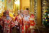 Митрополит Крутицкий и Коломенский Ювеналий совершил Всенощное бдение в Богоявленском Кафедральном соборе